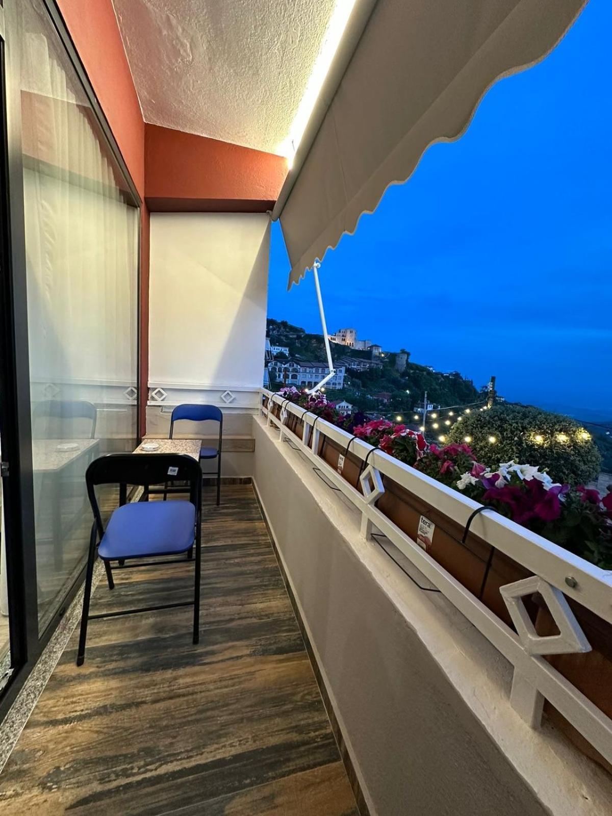 Hotel Europa Krujë Exteriör bild